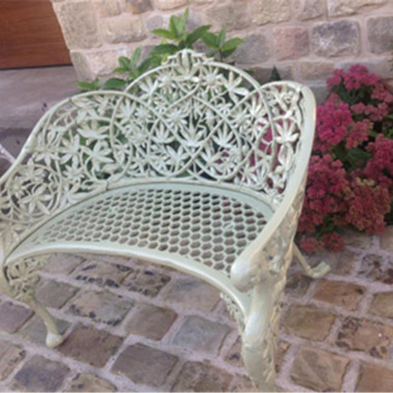 Passion Flower Love Seat
